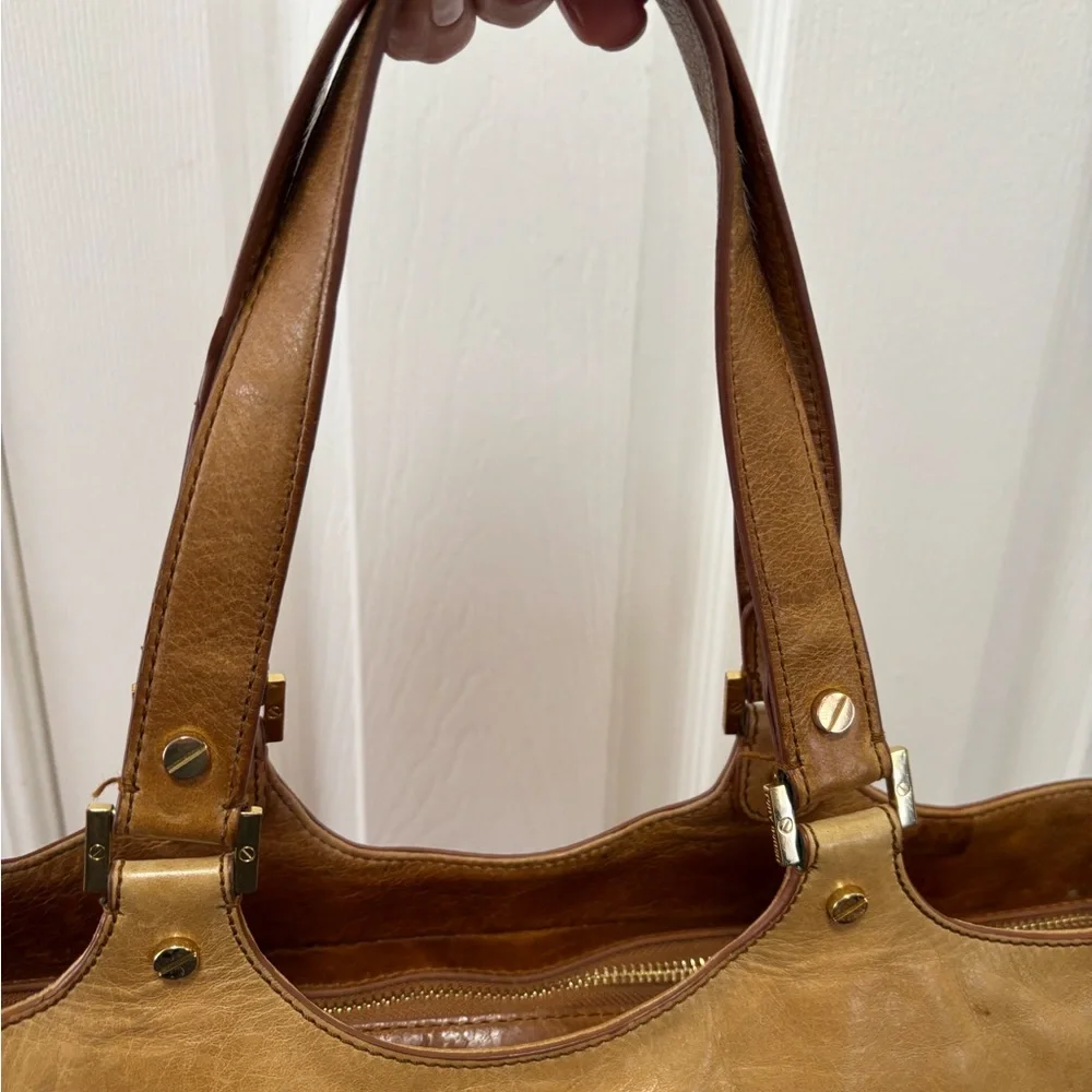 Tory Burch Bombe Glazed Leather Tote in Royal Tan EUC - Picture 9 of 16